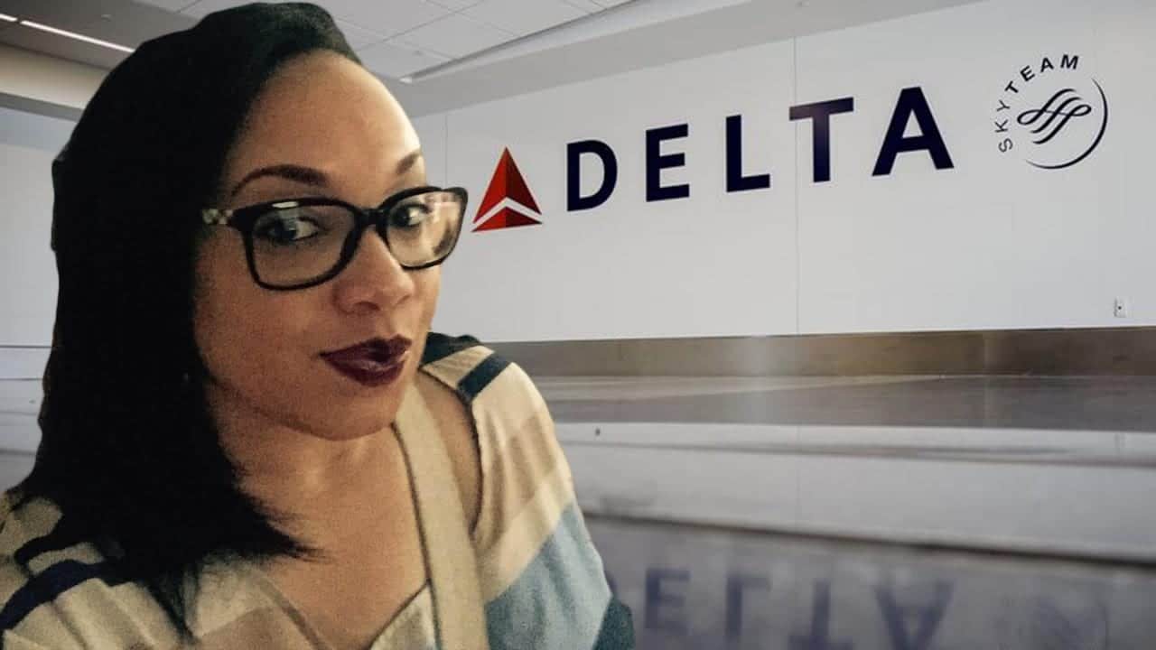 Delta Flight Crew Stop Black Dr From Rendering Aid;Allowed White Dr Instead 1
