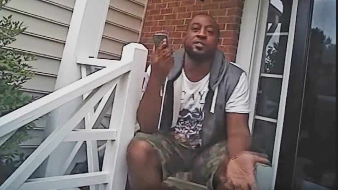 Man Arrested & Punched for Sitting on His Front Porch 1