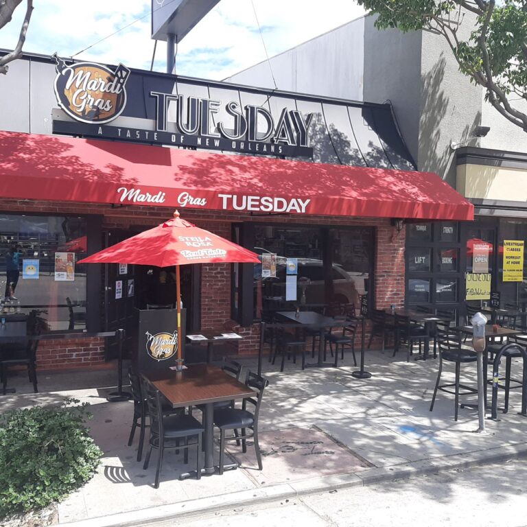 mardigrastuesdayhuge 768x768